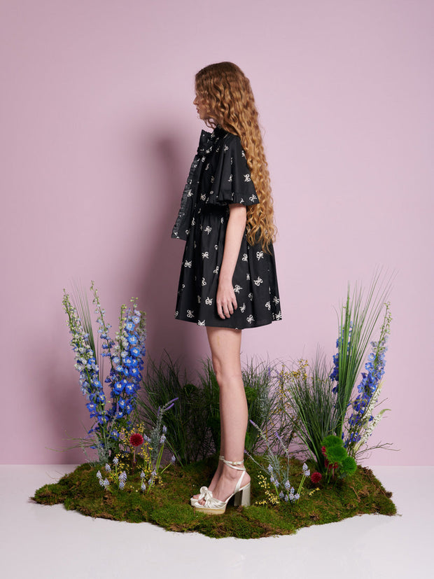 Rose Bells Jacquard Bow ワンピース – Sister Jane (Japan)